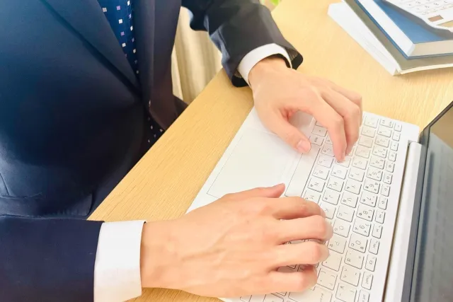 職業訓練を受ける人